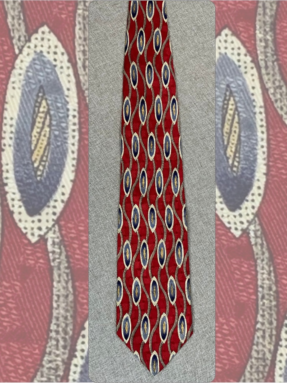 Robert Talbott Studio Mens Silk Tie Red Navy Gold Geometric Ogee Hand Sewn USA
